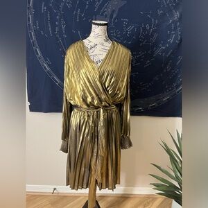 NWT I.N.C Metallic Gold Pleated Dress – Size L